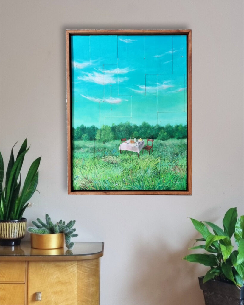 Wiesenlandschaft im Spreewald mit gedecktem Esstisch, Natur als Begegnungsort